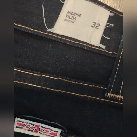 Hudson Tilda cigarette mid rise jeans size 32 - Picture 2 of 3